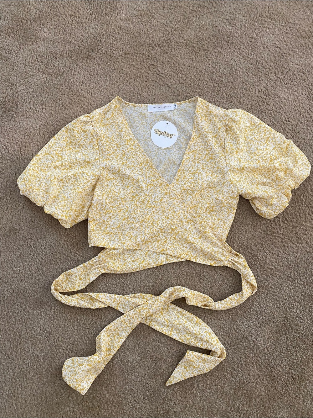 NWT Nectar Clothing Yellow Floral Wrap Crop Top Medium